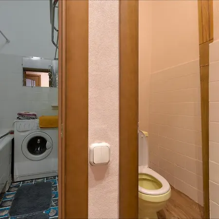 Apartment On Kirova 2 *