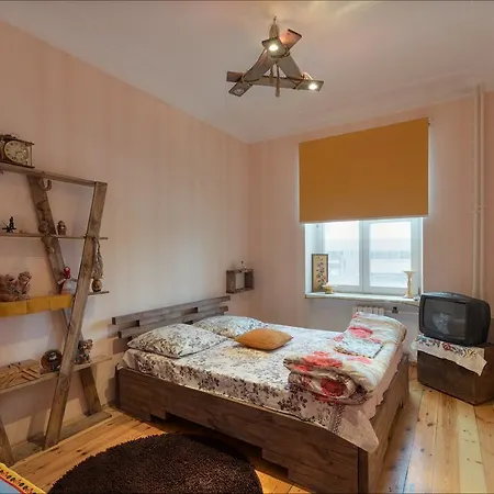 Apartment On Kirova 2 *